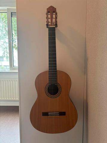 Yamaha C40M gitaar beschikbaar voor biedingen