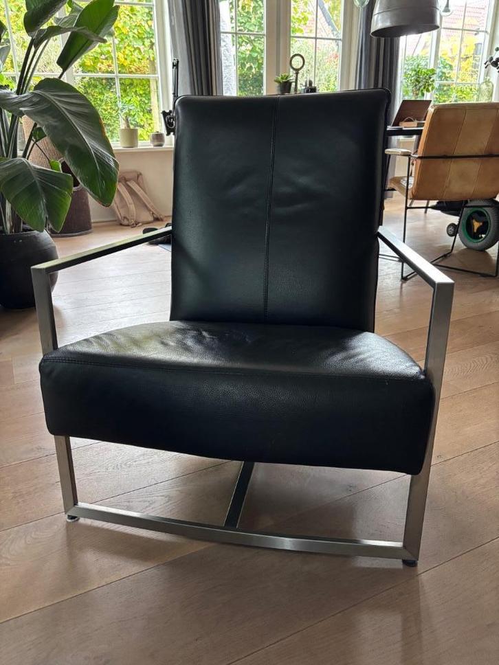 2 DESIGN FAUTEUILS VAN TOPFORM, Huis en Inrichting, Fauteuils, Gebruikt, Leer, Metaal, 50 tot 75 cm, 75 tot 100 cm, Ophalen