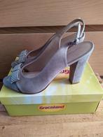 Nieuwe instappers. Hakken. Met steentjes. Strikje. Graceland, Ophalen of Verzenden, Nieuw, Overige kleuren, Instappers