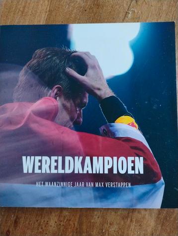 Wereldkampioen Max Verstappen - Het Waanzinnige Jaar beschikbaar voor biedingen