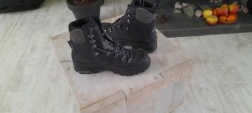 bergschoenen LOWA TIBET GTX maat 44 Heren beschikbaar voor biedingen
