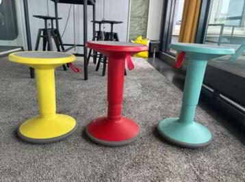 10x Interstuhl UP kruk beschikbaar voor biedingen