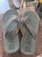 Raw teenslippers groen, Ophalen of Verzenden, Zo goed als nieuw