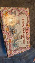 Douwe Egberts kinderservies, Ophalen of Verzenden, Button of Speldje