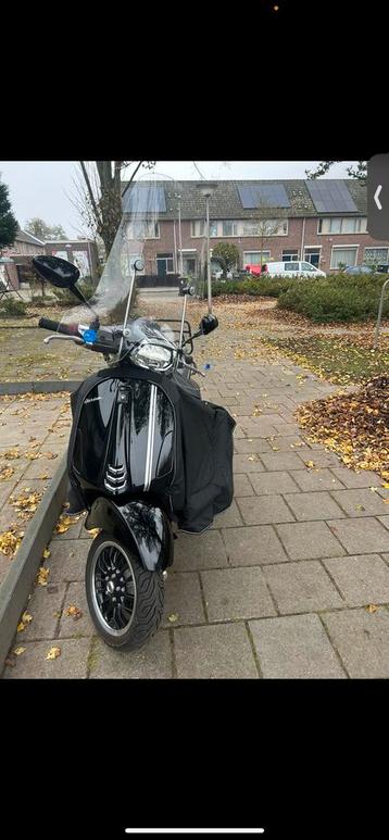 Vespa sprint mallosi ecu 2018 beschikbaar voor biedingen
