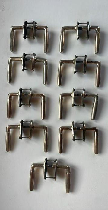 9x klink, zeldzame Antiek messing deurklinken Tonmodel €70ps beschikbaar voor biedingen