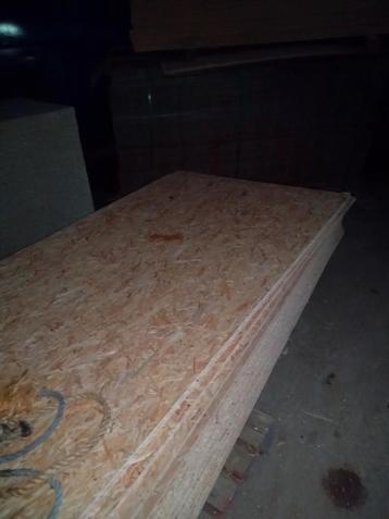 15 mm osb3 platen watervast verlijmd  beschikbaar voor biedingen