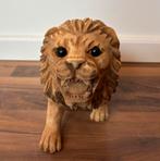 Suar-houten leeuw - klein +/- 30cm lang +/- 15cm breed, Ophalen of Verzenden