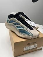 Adidas Yeezy 700 V3 Kyanite, Kleding | Heren, Schoenen, Blauw, Nieuw, Ophalen of Verzenden, Sneakers of Gympen