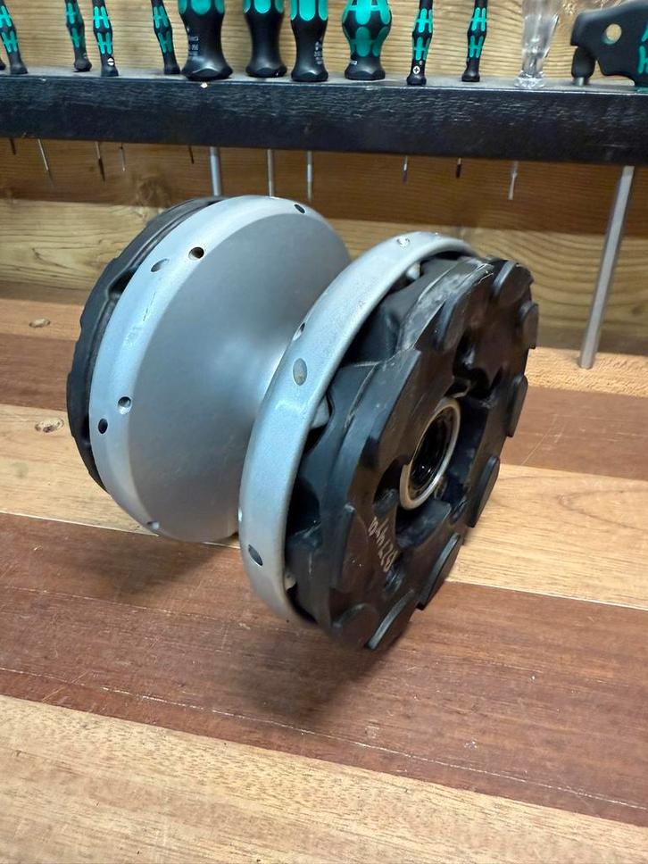 Triumph Bonneville T120 voornaaf voorwiel, Motoren, Accessoires | Overige, Gebruikt, Ophalen of Verzenden
