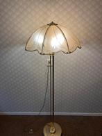 Vintage midcentury vloerlamp, tiffany, brass, eclectisch, Huis en Inrichting, Ophalen of Verzenden, Zo goed als nieuw, #vintage #midcentury #artdeco #retro #gold #brass #tiffany