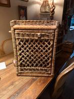Riviera Maison Rattan Wandkastje oude collectie., Ophalen, Zo goed als nieuw
