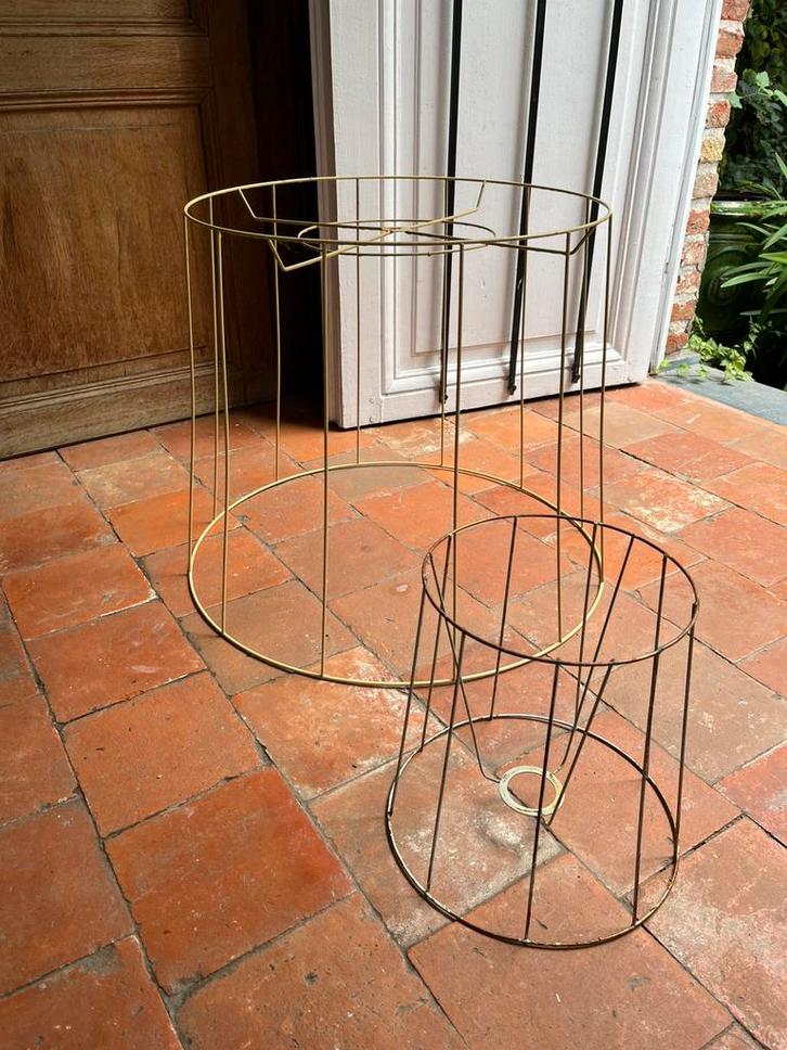 VINTAGE LAMPENKAP FRAMES DRAAD MODEL GROOT, Huis en Inrichting, Lampen | Lampenkappen, Minder dan 25 cm, Rond, Ophalen of Verzenden