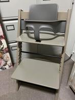stokke tripp trapp grijze kinderstoel trip trap model, Kinderen en Baby's, Ophalen, Zo goed als nieuw, Meegroeistoel, Stoelverkleiner