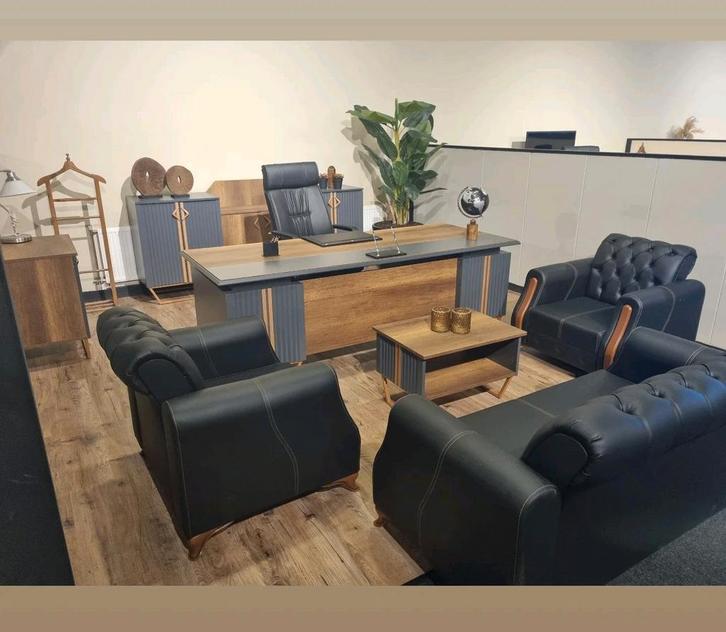 Directiebureau Vezuv - Direct Leverbaar!, Huis en Inrichting, Bureaus, Ophalen of Verzenden