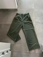 Groene dames zomerbroek MONKI maat 46, Ophalen of Verzenden, Zo goed als nieuw, Maat 46/48 (XL) of groter, Groen