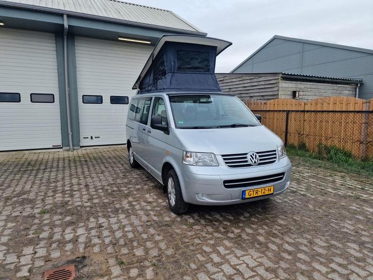 Vw t5 benzine camper slaaphefdak transporter volkswagen, Caravans en Kamperen, Campers, tot en met 2, Buscamper of Camperbus, Volkswagen