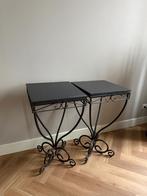 2 x Bijzettafel met gietijzeren onderstel, Huis en Inrichting, Ophalen, Overige materialen, Minder dan 55 cm, Vierkant