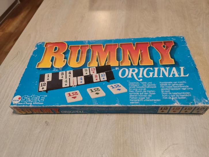 Rummy Original - Vintage Bordspel, Hobby en Vrije tijd, Gezelschapsspellen | Bordspellen, Gebruikt, Een of twee spelers, Drie of vier spelers