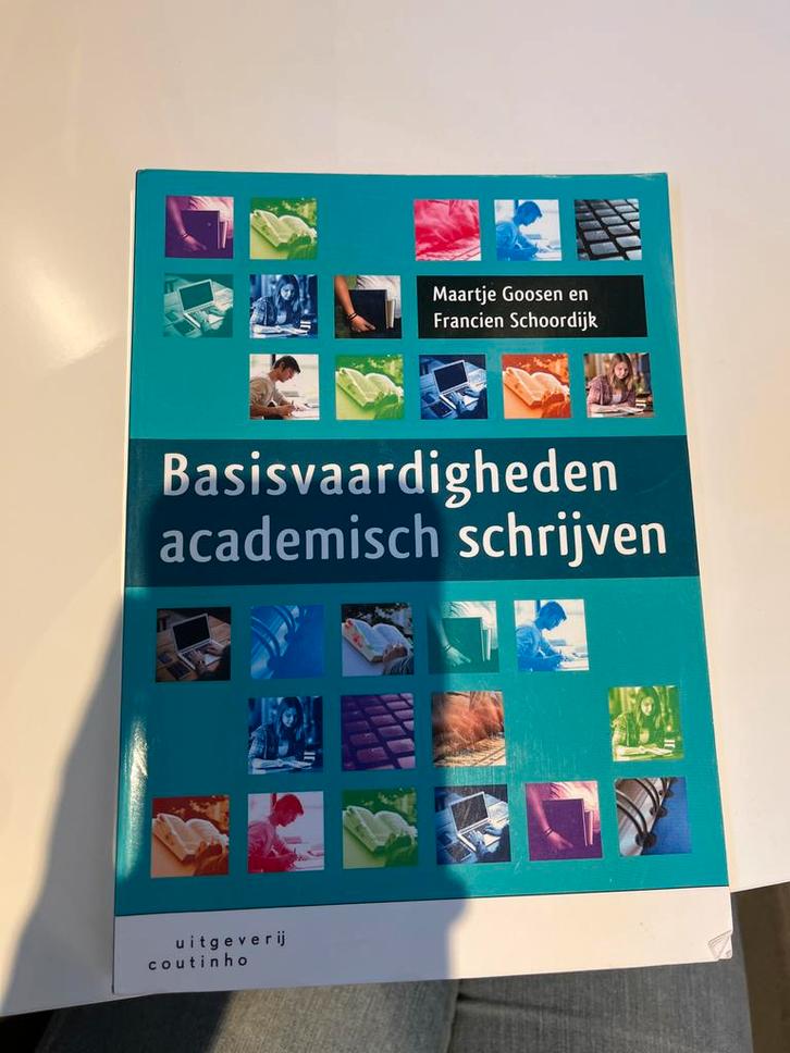 Basisvaardigheden academisch schrijven, Boeken, Studieboeken en Cursussen, Zo goed als nieuw, HBO, Alpha, Ophalen of Verzenden