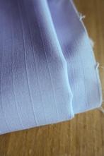 lap lila wafel structuur zijde glans stof nr 20, Hobby en Vrije tijd, Stoffen en Lappen, 120 cm of meer, Paars, Nieuw, Ophalen of Verzenden