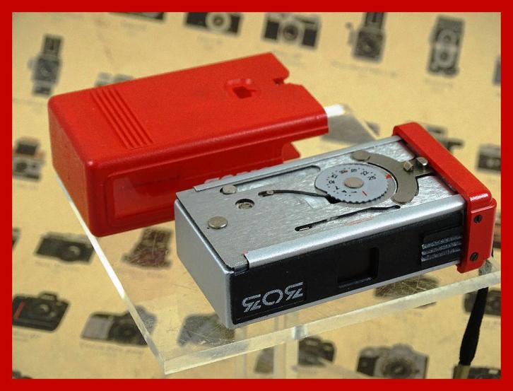 KUEB Russische spionage camera, Audio, Tv en Foto, Fotocamera's Analoog, Zo goed als nieuw, Compact, Overige Merken, Ophalen of Verzenden