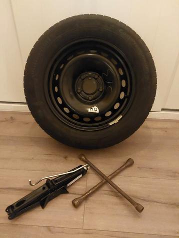 Reserve wiel, thuiskomer megane 3. 5x114.3 beschikbaar voor biedingen