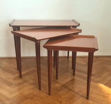 Vintage, design mimiset. Jaren 60. Teak beschikbaar voor biedingen