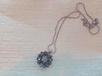 Mooie ketting met bloemen hanger van strass, Overige materialen, Ophalen of Verzenden, Zo goed als nieuw, Met strass