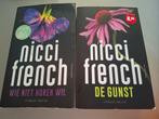 Nicci French - De gunst en Wie niet horen wil voor € 5, Nicci French, Ophalen of Verzenden, Zo goed als nieuw, Nederland