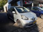 Toyota Aygo 1.0-12V, Auto's, Toyota, Voorwielaandrijving, Gebruikt, 4 stoelen, Startonderbreker