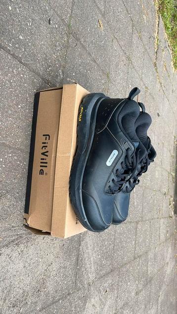 Heren schoenen zwart maat 46 breed fit-ville beschikbaar voor biedingen
