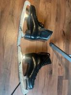 Zwarte Kunstschaatsen Maat 39, Sport en Fitness, Schaatsen, Ophalen of Verzenden, Gebruikt, Kunstschaatsen, Overige merken