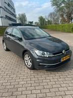 Volkswagen Golf 1.6 TDI 115pk 7-DSG 5D 2017 Grijs, Stof, Zwart, 4 cilinders, Origineel Nederlands
