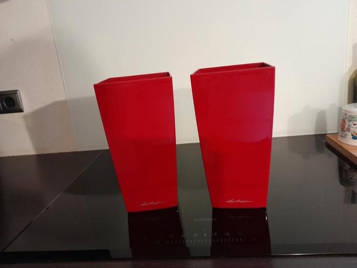2x Bloemen / plantenpot LECHUZA met waterreservoir - ROOD -, Huis en Inrichting, Woonaccessoires | Vazen, Zo goed als nieuw, Rood