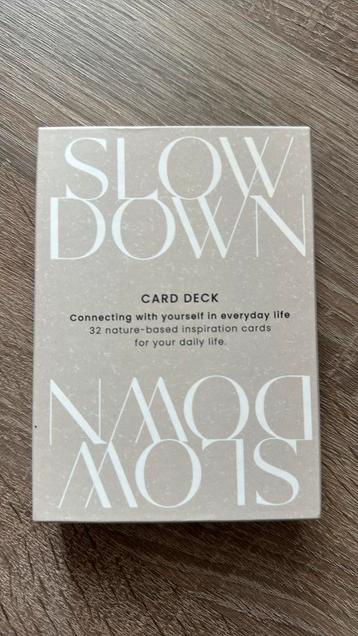 Monday Slow Down carddeck beschikbaar voor biedingen