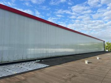 Polycarbonaat wandbeplating dik 4cm,breed 50cm en 5m lang. beschikbaar voor biedingen