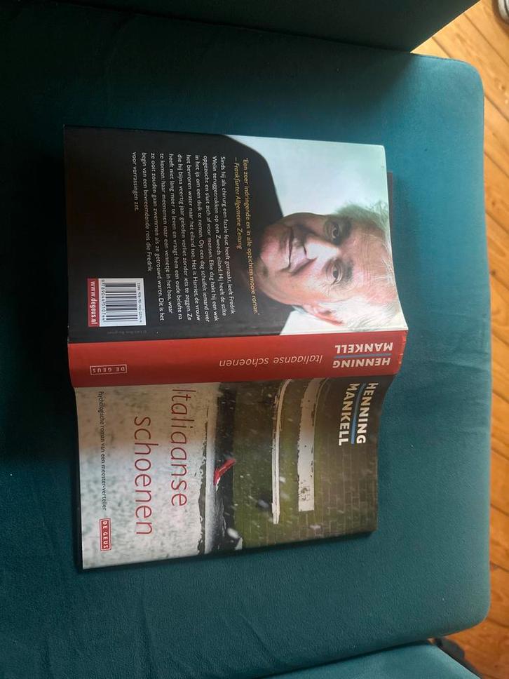 Italiaanse schoenen - Henning Mankell, Boeken, Romans, Zo goed als nieuw, Nederland, Ophalen of Verzenden