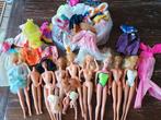 Barbies jaren 70 - 80 - 90 + kleding, Verzamelen, Poppen, Fashion Doll, Gebruikt, Ophalen of Verzenden