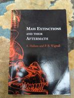 Mass Extinctions and Their Aftermath, Ophalen of Verzenden, Zo goed als nieuw, A. Hallam, P. B. Wignall