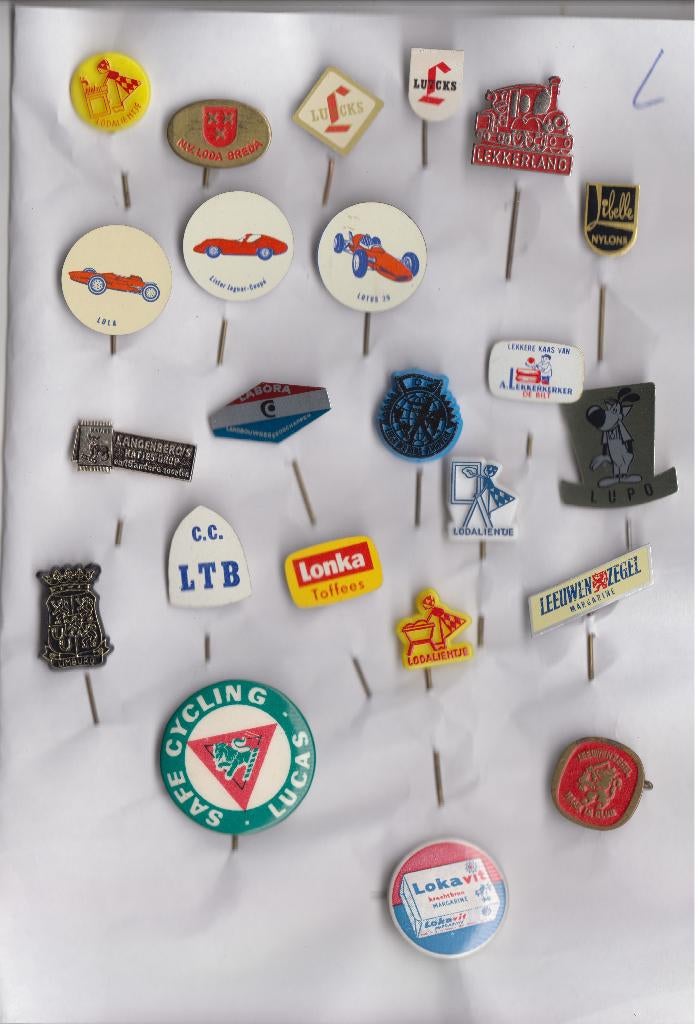 23 speldje L - o.a. Luycks, Limburg, Leeuwenzegel en Lola, Verzamelen, Speldjes, Pins en Buttons, Ophalen of Verzenden, Gebruikt