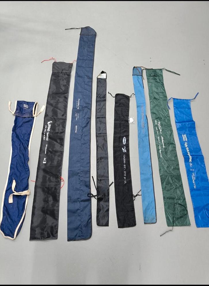 Heel veel losse hengelhoes / foudraal , met en zonder tekst, Watersport en Boten, Hengelsport | Algemeen, Zo goed als nieuw, Overige typen