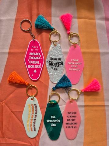 Grote sleutelhangers per stuk beschikbaar voor biedingen