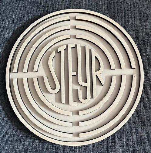 Steyr 3D Embleem van hout 30cm, Hobby en Vrije tijd, Overige Hobby en Vrije tijd, Nieuw, Ophalen of Verzenden