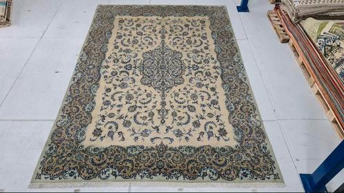 Groot tapijt 425x282 cm – in nette staat, Huis en Inrichting, Stoffering | Tapijten en Kleden, Zo goed als nieuw, 200 cm of meer