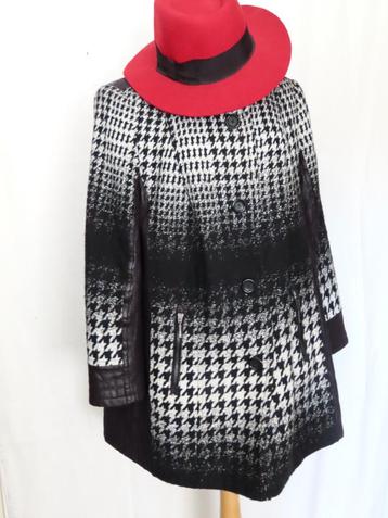 LEBEK, charmante jas in sprekende Pied de Coq 42/44 beschikbaar voor biedingen