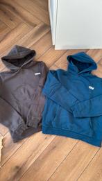 2 stoere four sweaters mt.176/XS, Kinderen en Baby's, Kinderkleding | Maat 176, Ophalen of Verzenden, Zo goed als nieuw, Jongen