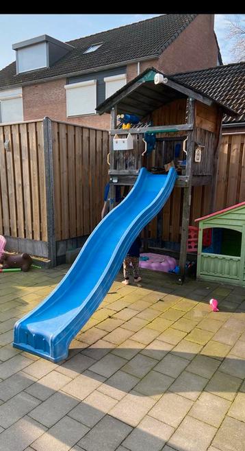Jungle gym Houten speelhuisje+glijbaan 1.20 breed 2.70 hoog. beschikbaar voor biedingen