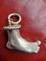 "VOET"Oostenrijks Design.SR Wien.Handgemaakt.Massief.67 gram, Ophalen of Verzenden, Zo goed als nieuw, Zilver, Zilver