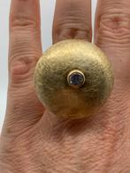 V203 Prachtige zilveren ring goudkleur maat 19,5 deel v set, 19 tot 20, Ophalen of Verzenden, X, Met edelsteen